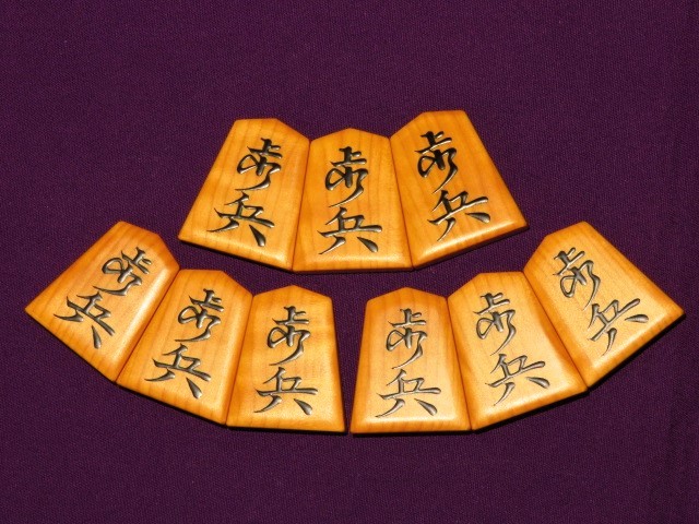 児玉龍兒作宗歩好島黄楊赤柾盛上将棋駒/児玉龍兒オリジナル署名高級桐 